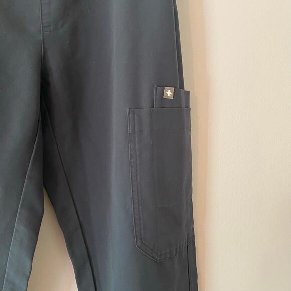 FIGS Charcoal Gray Yola Scrub Pants Straight Leg Women's size XS Maternity - Picture 4 of 10